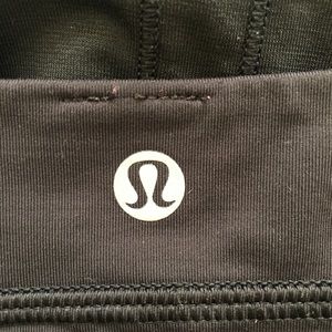 Lululemon bra size 4